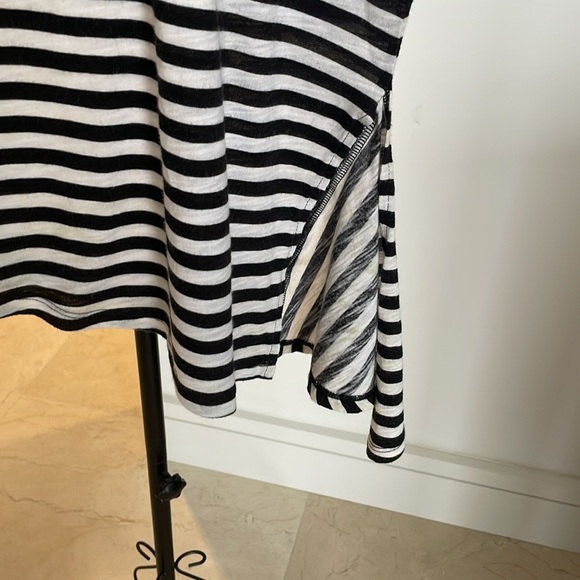 MICHAEL KORS STRIPE HI-LO LONG TEE - Picture 4 of 7